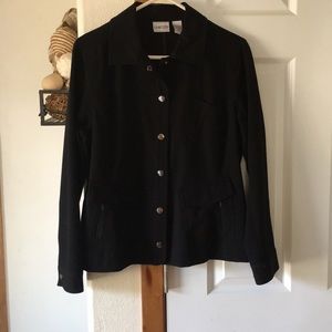 Chico’s size 1 snap, zippered pocket black jacket